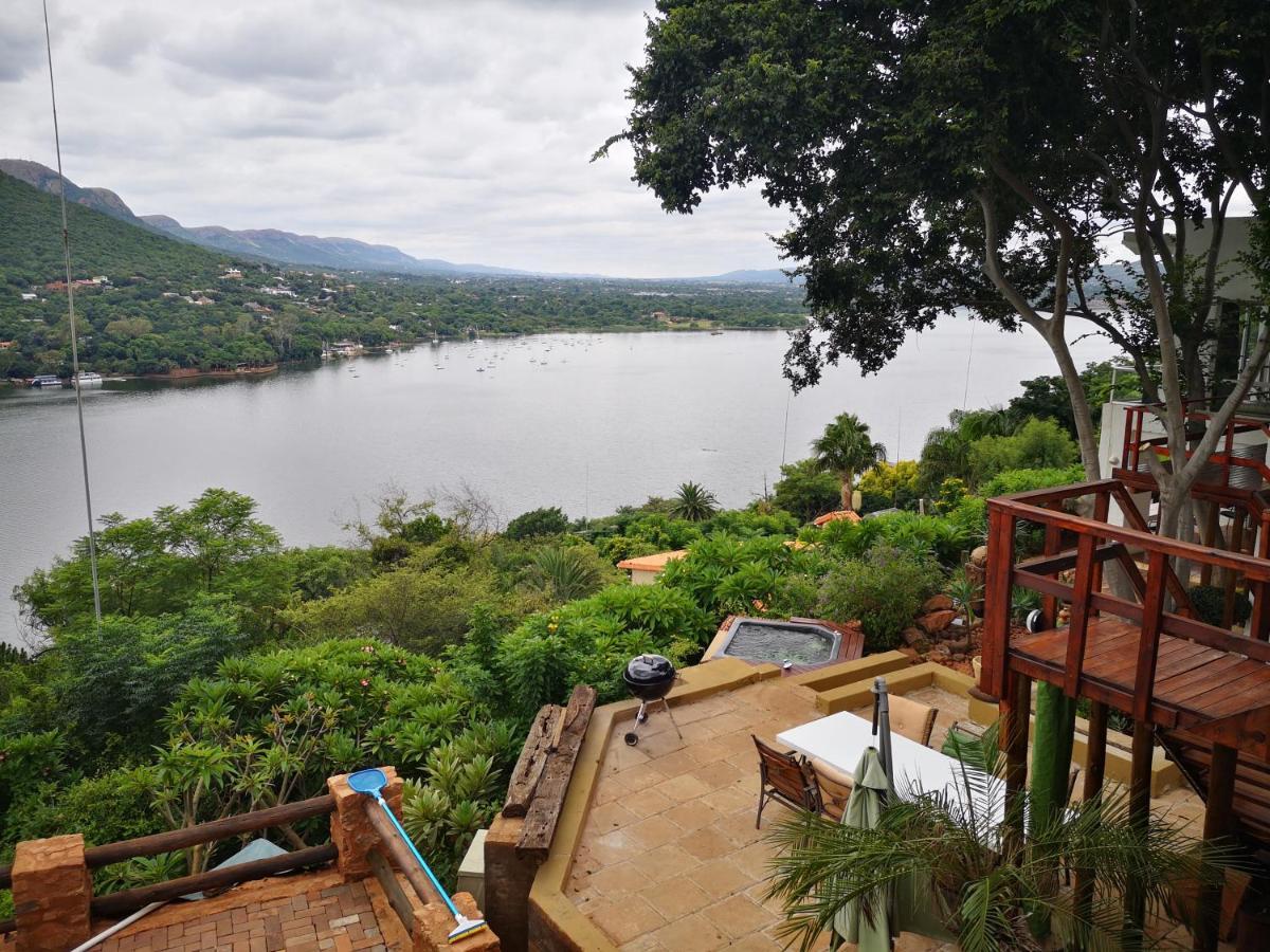 Bed and Breakfast Letamong Hartbeespoort Exteriér fotografie